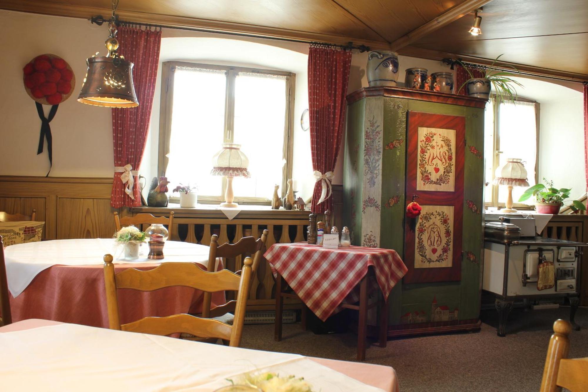 Hotel Adler Post à Lenzkirch Extérieur photo