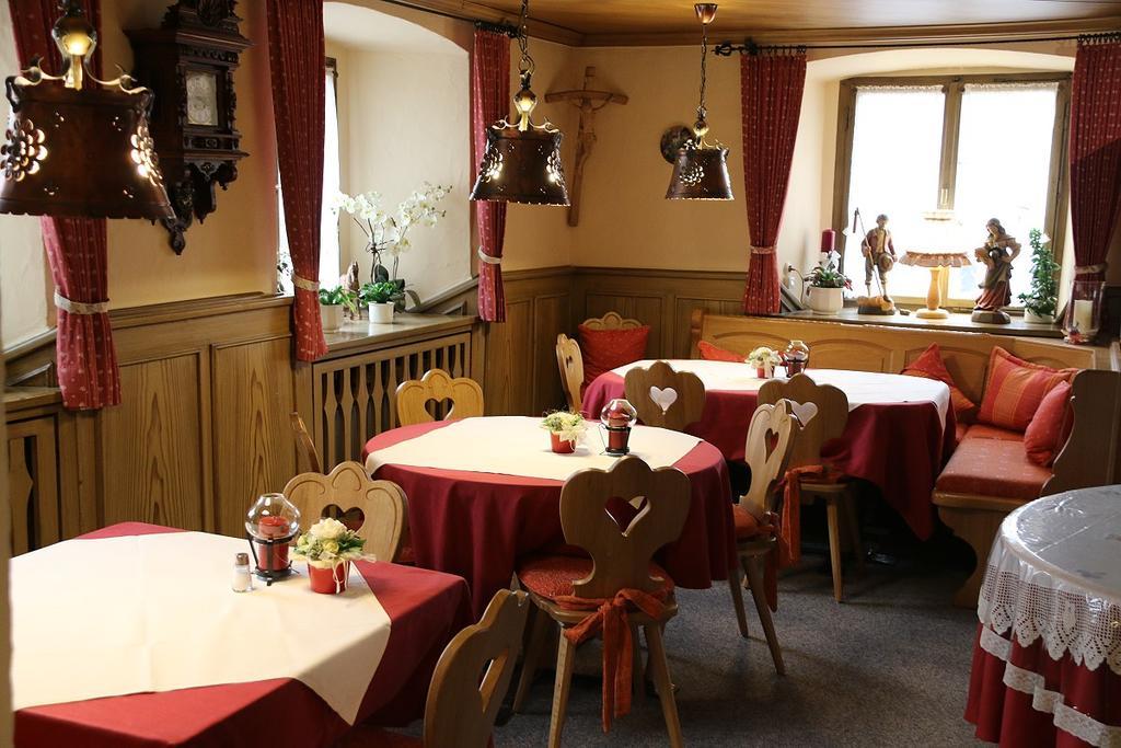 Hotel Adler Post à Lenzkirch Extérieur photo
