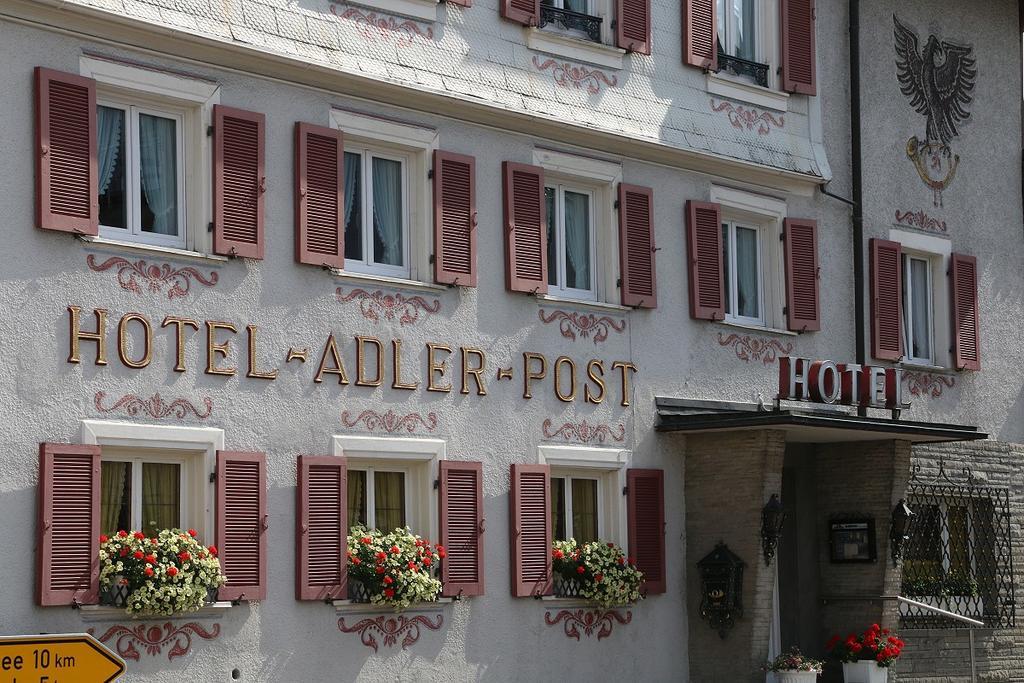 Hotel Adler Post à Lenzkirch Extérieur photo