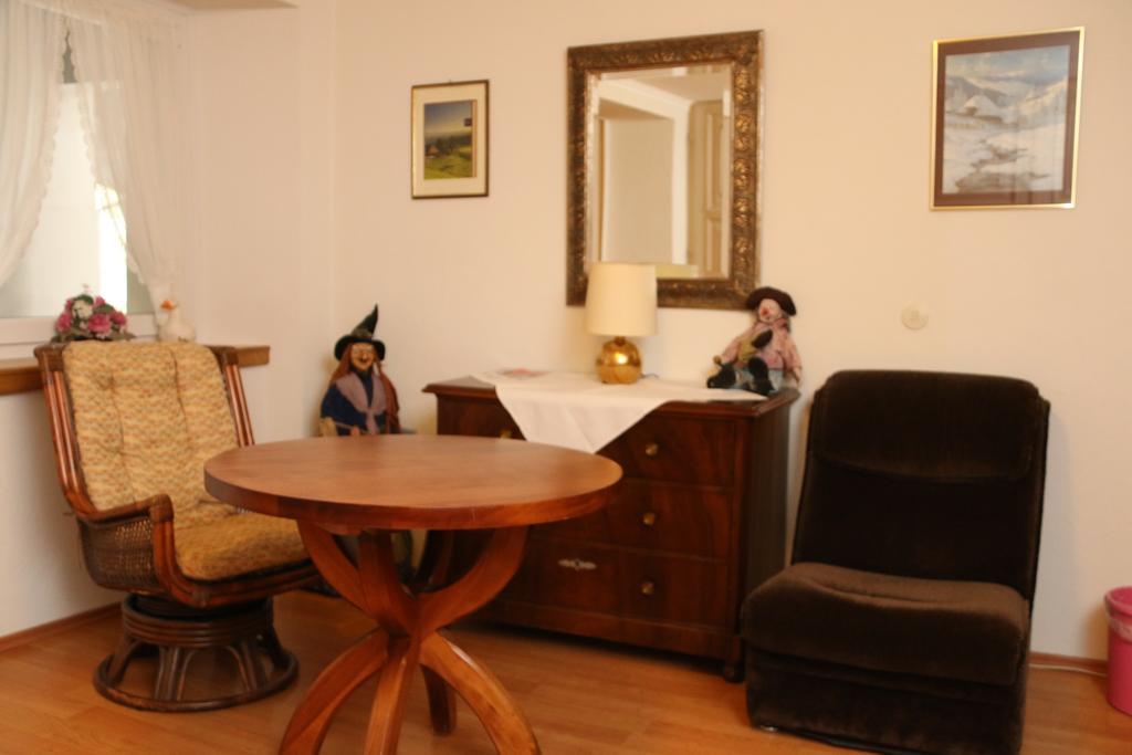 Hotel Adler Post à Lenzkirch Extérieur photo