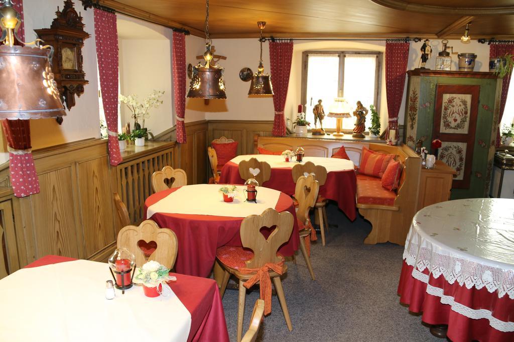 Hotel Adler Post à Lenzkirch Extérieur photo