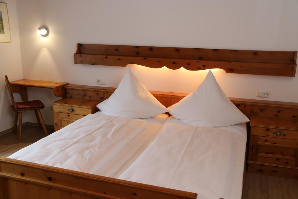 Hotel Adler Post à Lenzkirch Extérieur photo