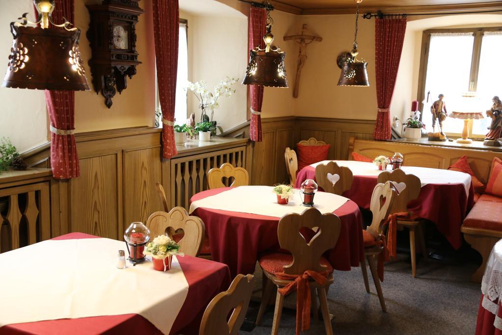 Hotel Adler Post à Lenzkirch Extérieur photo