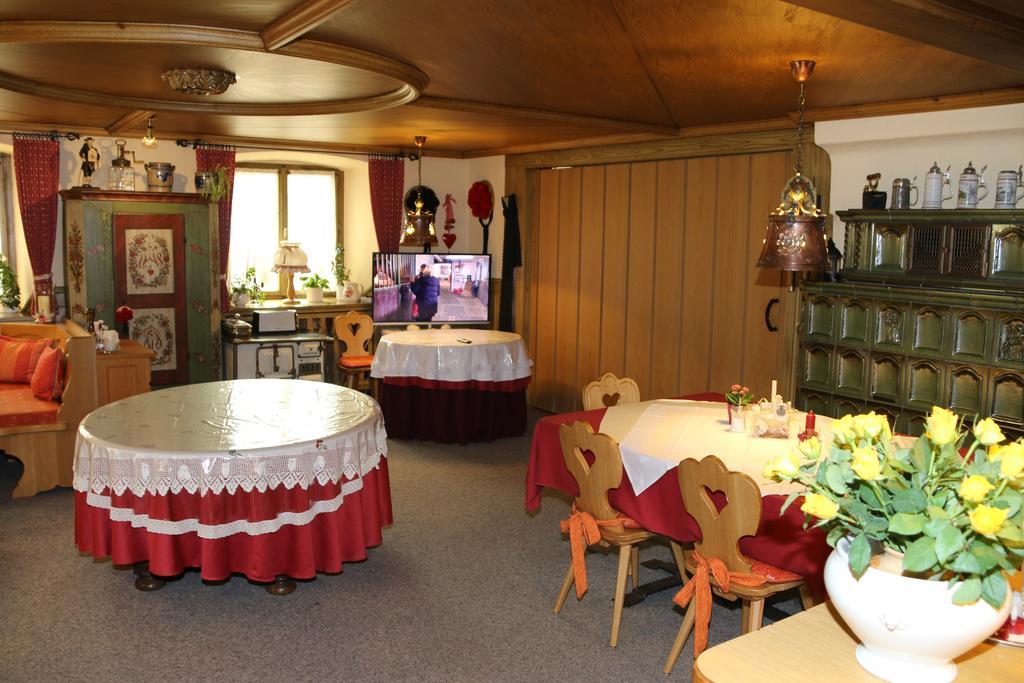 Hotel Adler Post à Lenzkirch Extérieur photo